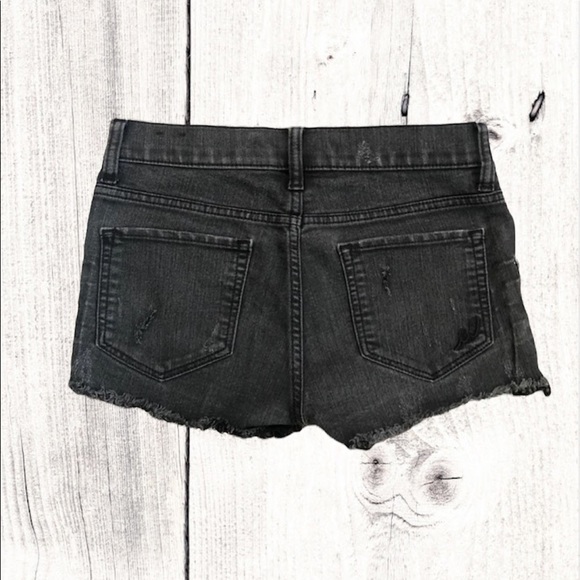 Lace Up Sides Express Jean Shorts - Picture 2 of 4